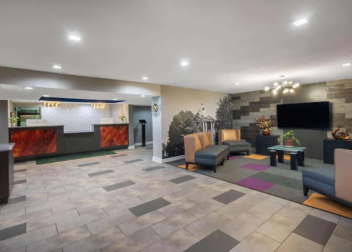 Baymont By Wyndham Murfreesboro