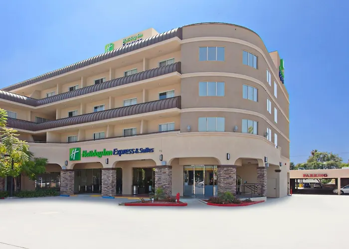 Holiday Inn Express Hotel&Suites Pasadena-Colorado Boulevard, an IHG Hotel