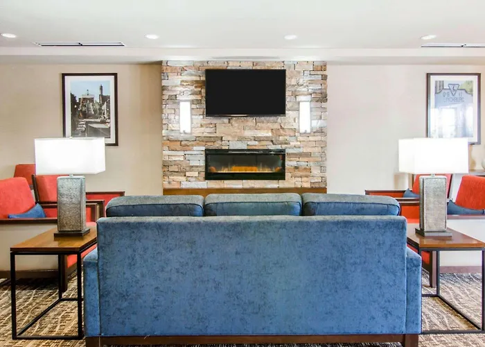 Comfort Inn & Suites Lynchburg Airport - University Area