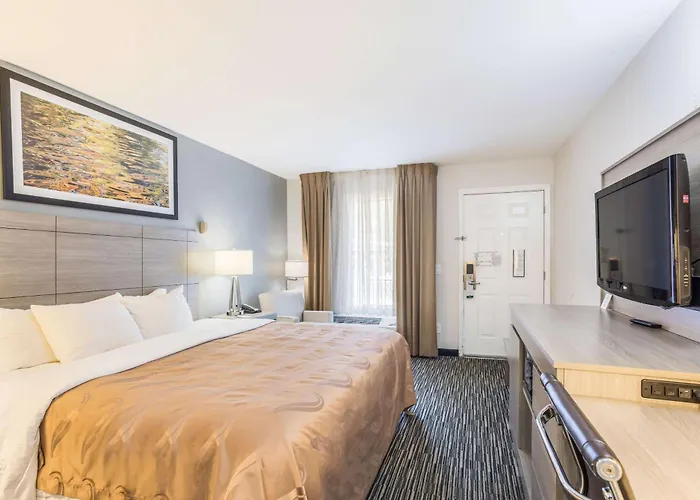 Quality Inn Gallatin-Nashville Metro