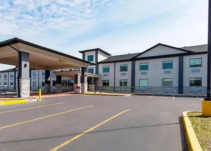Quality Inn Mishawaka - South Bend