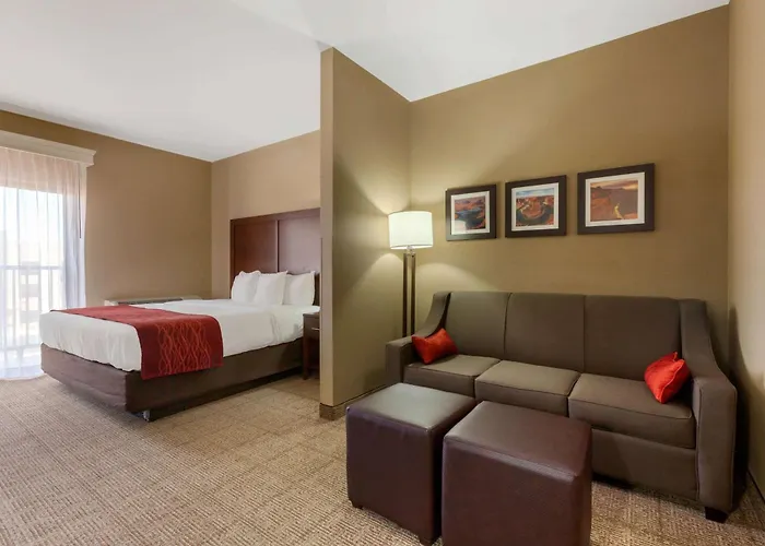 Comfort Inn & Suites Page At Lake Powell
