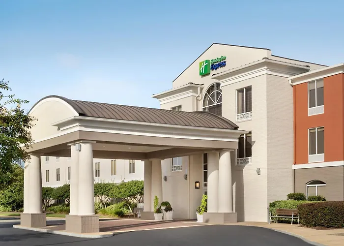 Holiday Inn Express & Suites Auburn - University Area By Ihg