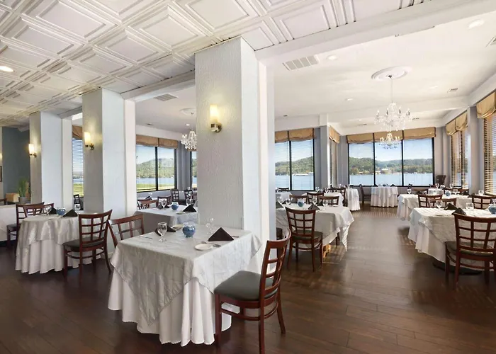 Wyndham Garden Lake Guntersville