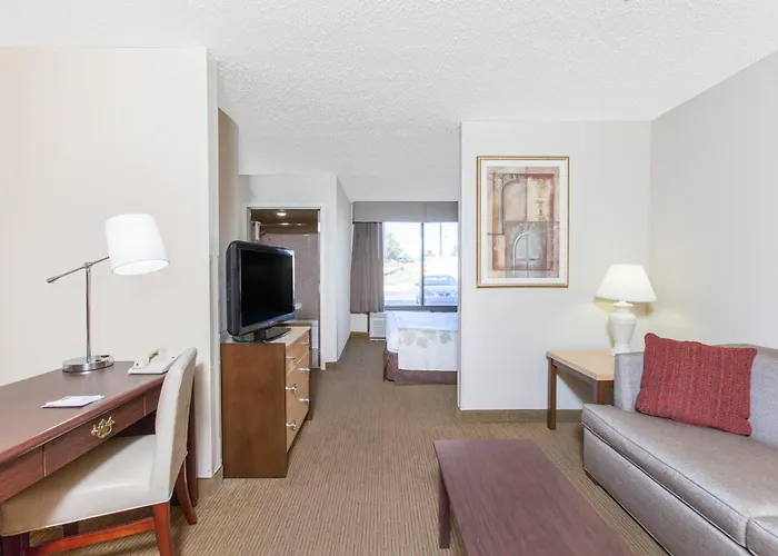 Hawthorn Suites Midwest City