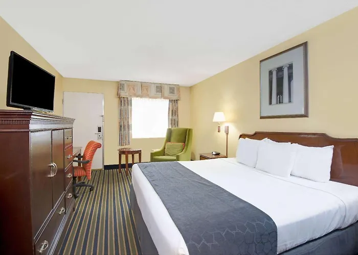 Days Inn By Wyndham Towson