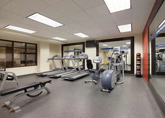 Hampton Inn & Suites East Hartford