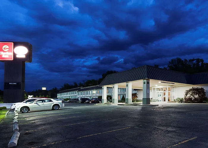 Clarion Inn Fairmont