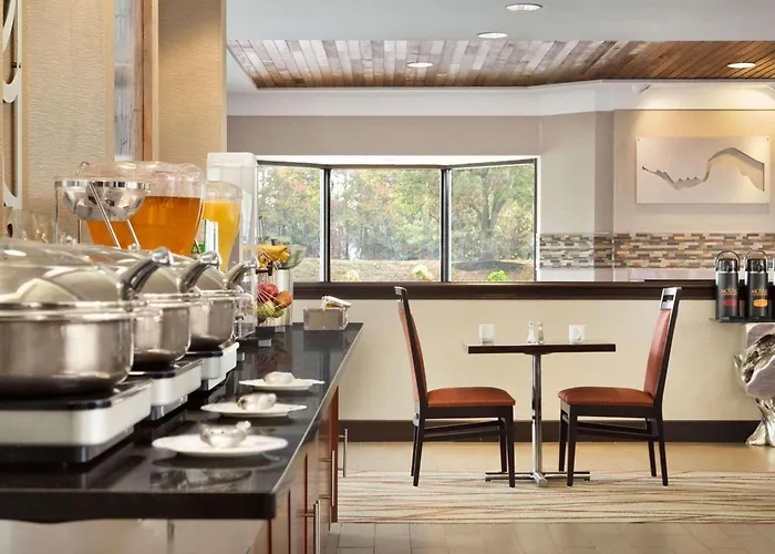 Radisson Akron-Fairlawn Copley