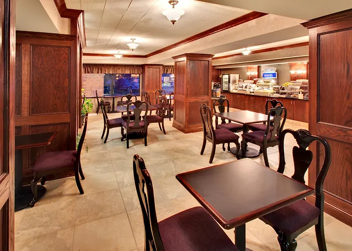 Best Western Watertown Inn & Suites
