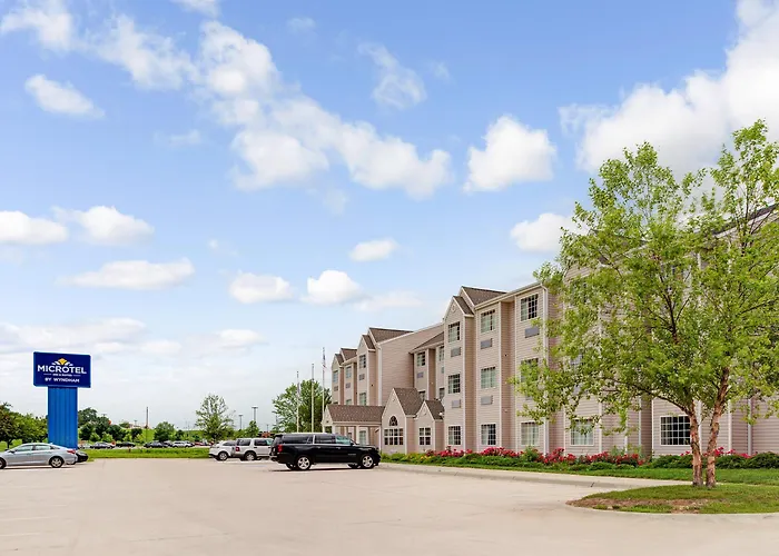 Microtel Inn & Suites By Wyndham Bellevue