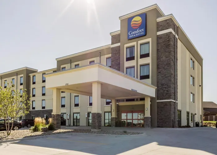 Comfort Inn&Suites Avera Southwest
