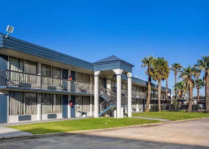Quality Inn Pasadena - Houston East