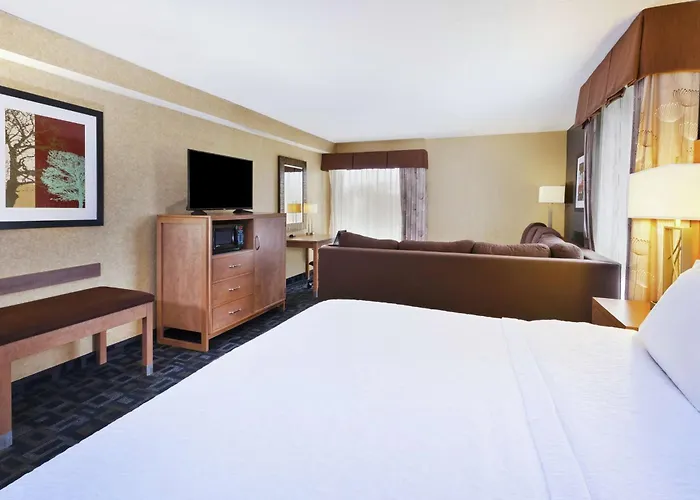 Hampton Inn Clinton