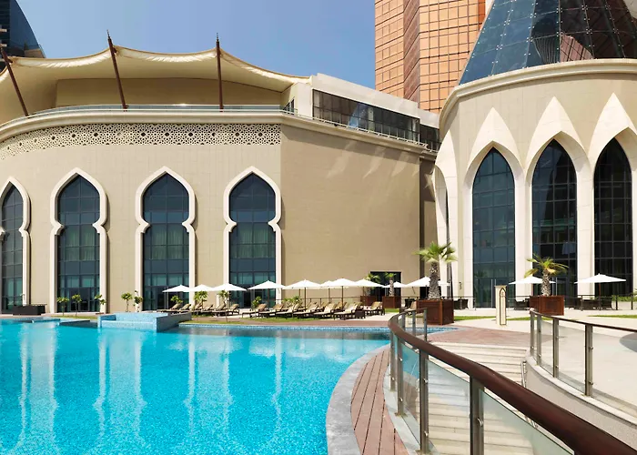 Bab Al Qasr Hotel