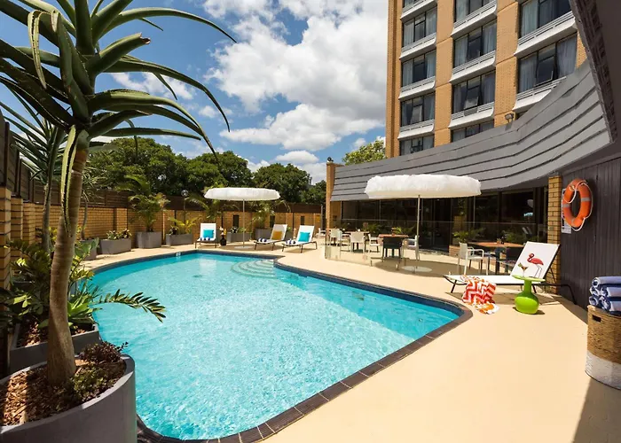 Atura Albury