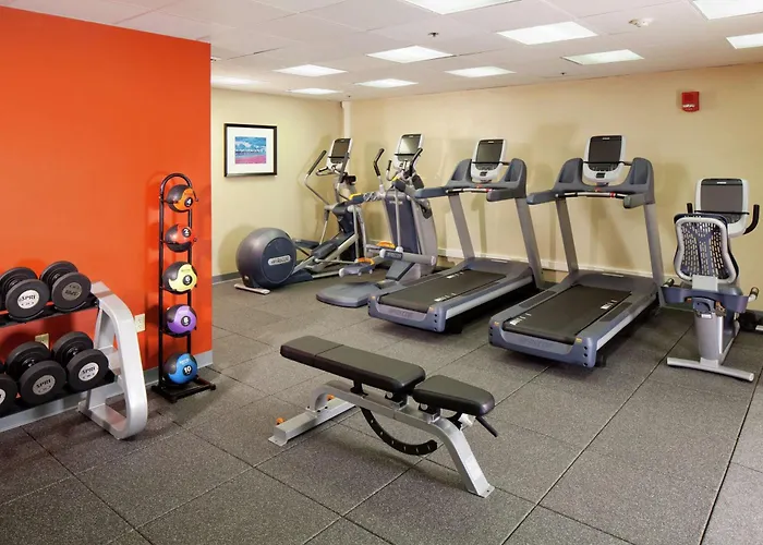 Doubletree By Hilton Boston-Milford