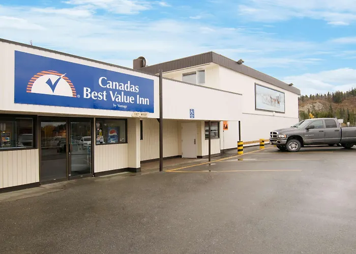 Canadas Best Value Inn- Riverview Hotel
