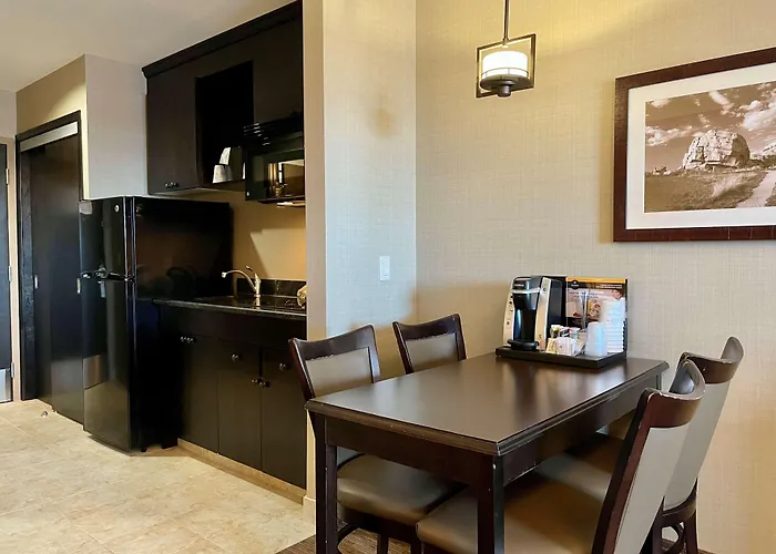 Best Western Plus Okotoks Inn & Suites