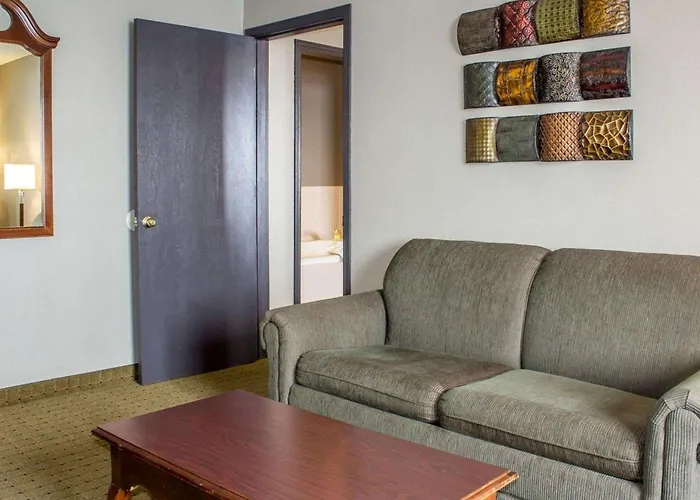 Econo Lodge Ames