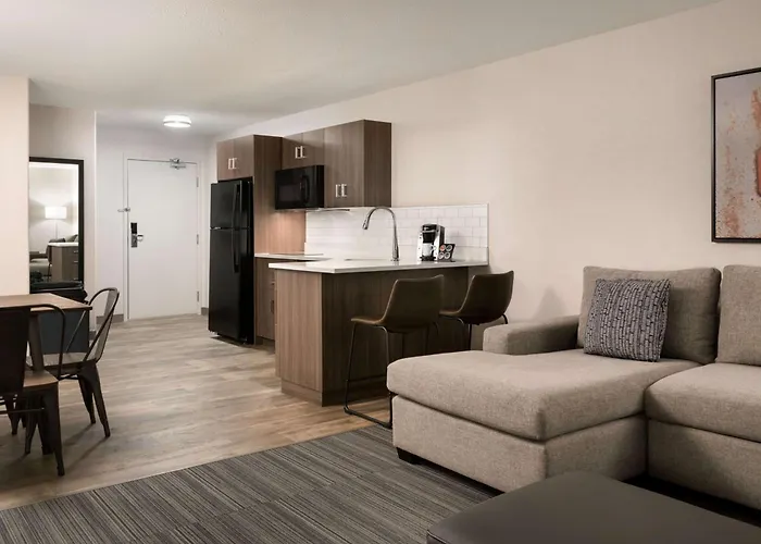 Canalta Hotel Airdrie