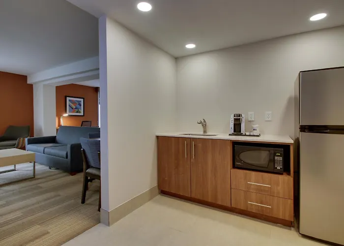 Holiday Inn Express Voorhees/ Mt. Laurel By Ihg