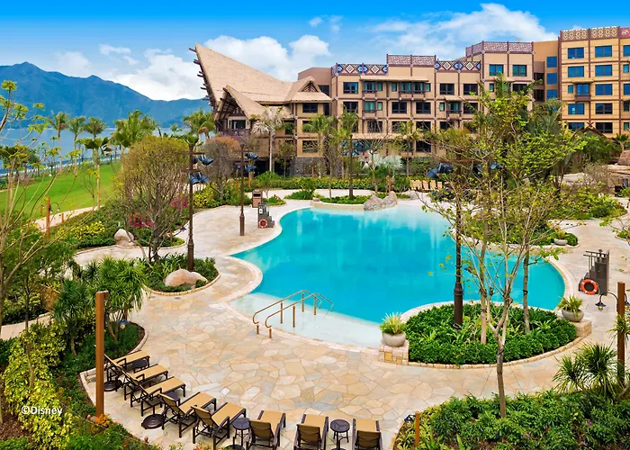 Disney Explorers Lodge
