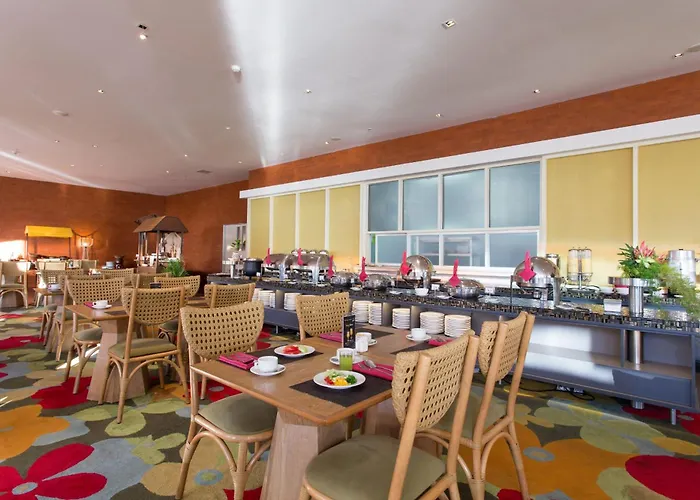 Amartahills Hotel And Resort