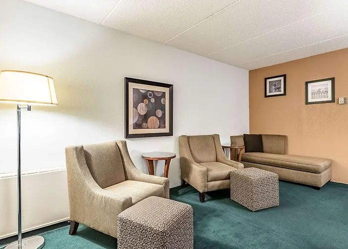 Quality Inn & Suites Albert Lea