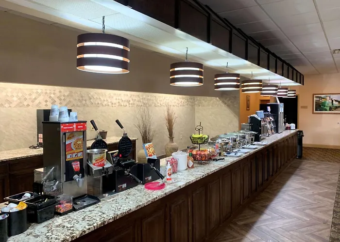 Best Western Crossroads Of The Bluffs
