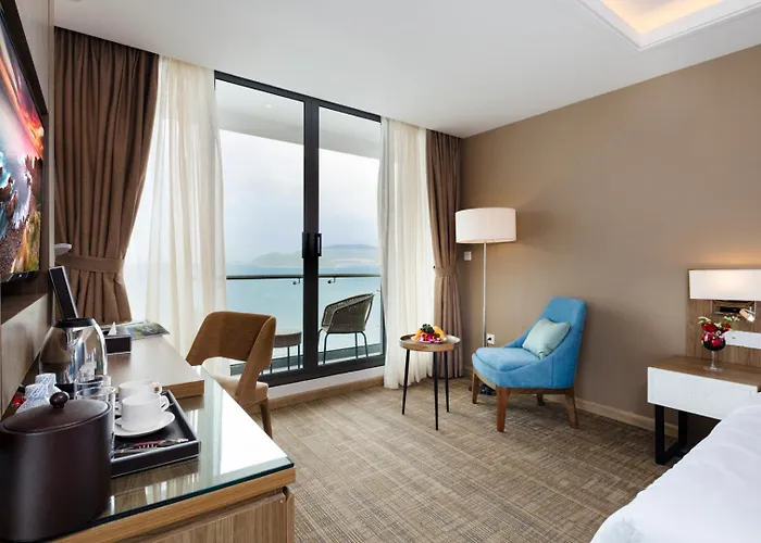 Comodo Nha Trang Hotel