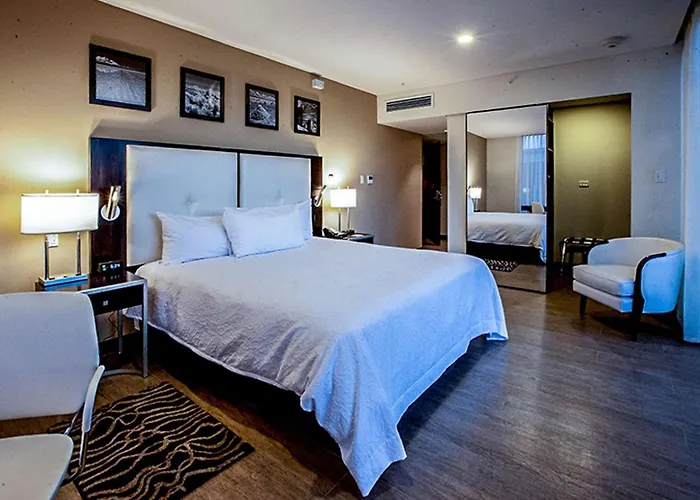 Hampton By Hilton Santa Cruz