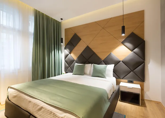 Capital Hotel Garni