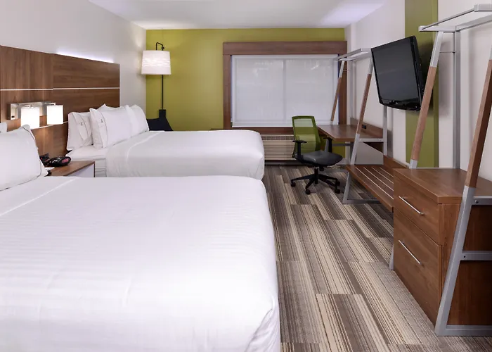 Holiday Inn Express & Suites Raleigh Ne - Medical Ctr Area By Ihg
