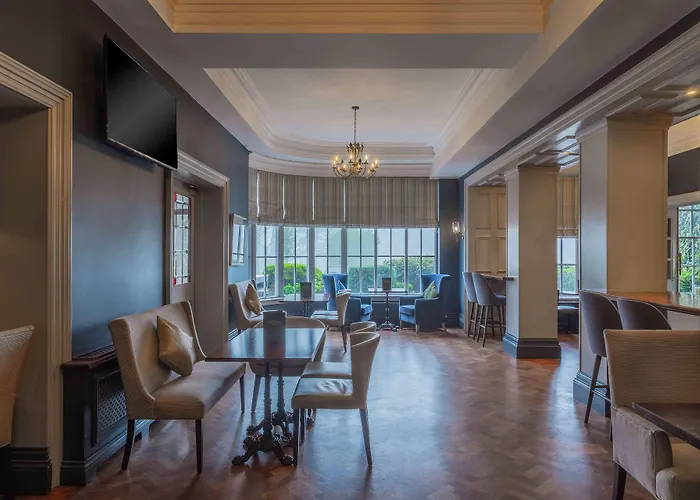 Bunratty Castle Hotel & Leisure Club, BW Premier Collection