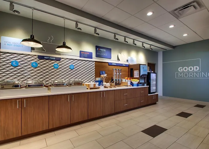 Holiday Inn Express & Suites Findlay North By Ihg