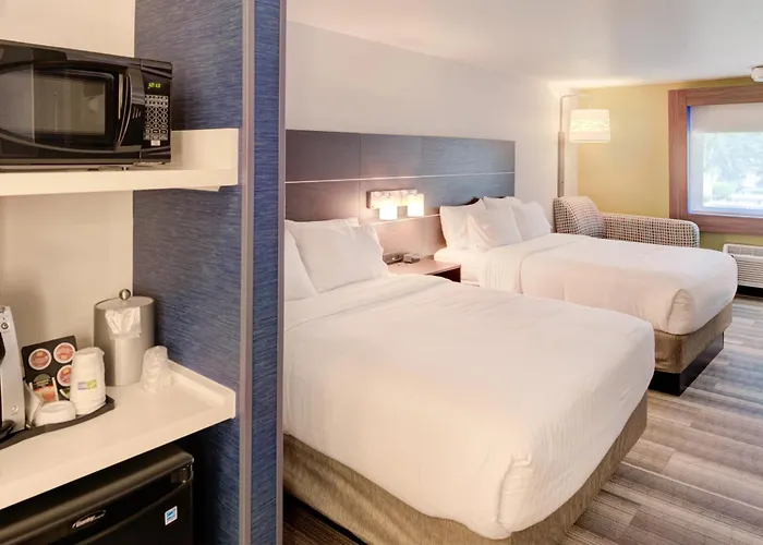 Holiday Inn Express Newberg - Wine Country By Ihg