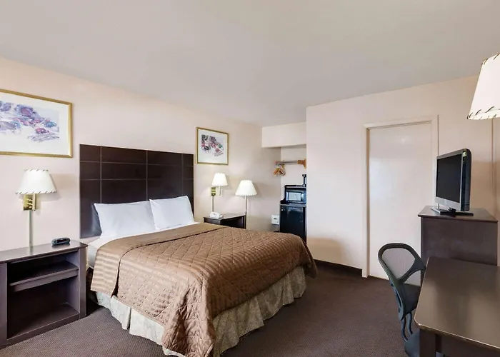 Travelodge By Wyndham Ozona