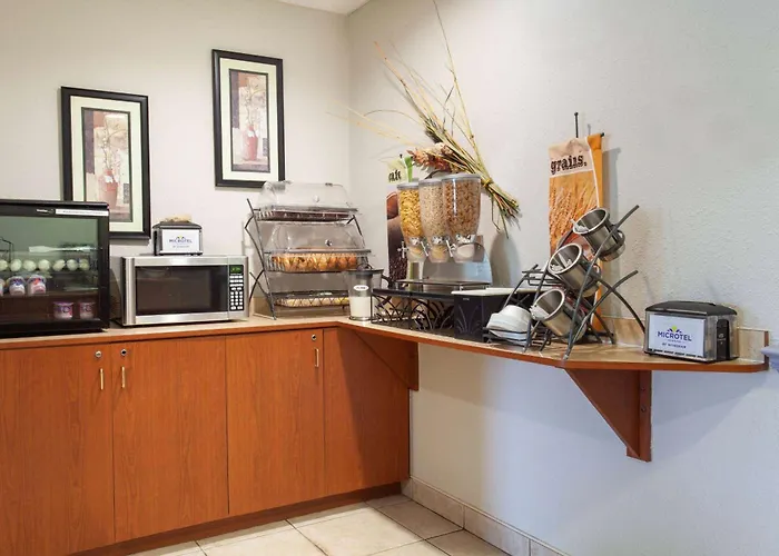 Microtel Inn And Suites By Wyndham - Lady Lake/ The Villages