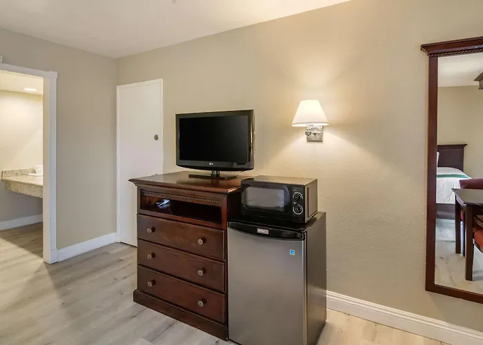 Quality Inn & Suites El Cajon San Diego East
