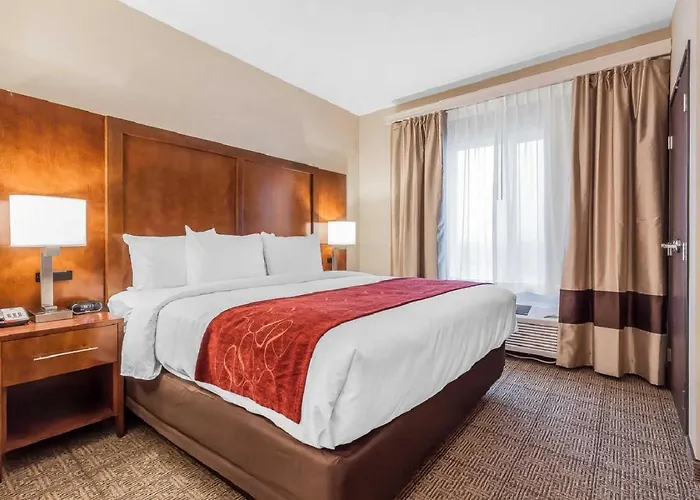 Comfort Suites