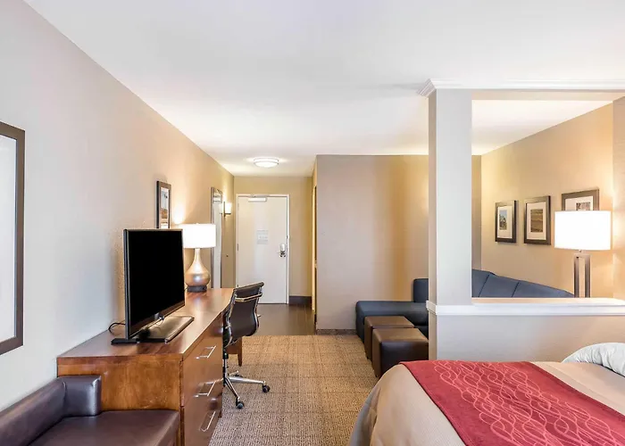Comfort Inn & Suites Sidney I-80