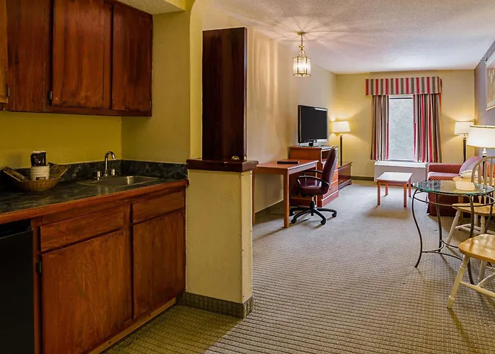 Quality Suites Altavista - Lynchburg South