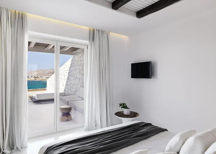 Mykonos Earth Suites (Adults Only)
