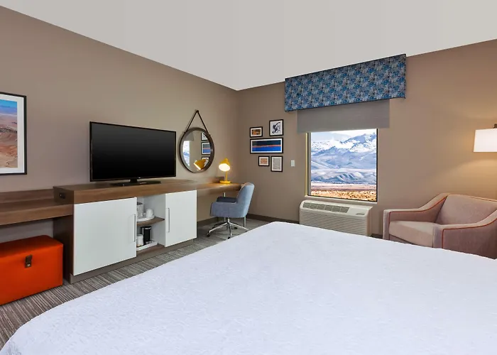 Hampton Inn & Suites Wells, Nv