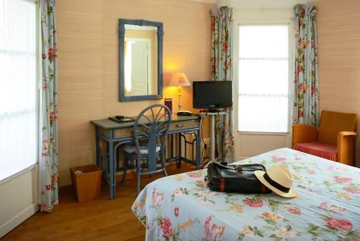 Logis Hotel Les Fuchsias