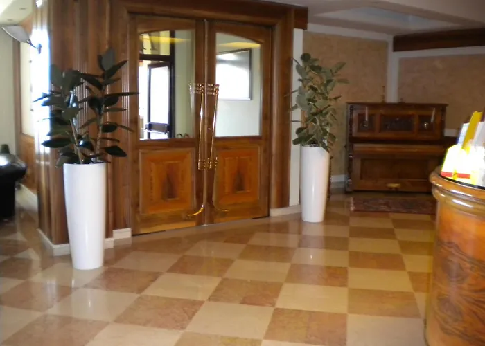Continental Hotel