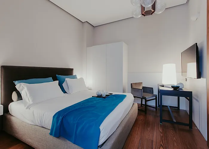 Baca Suites, Restaurant & Bar