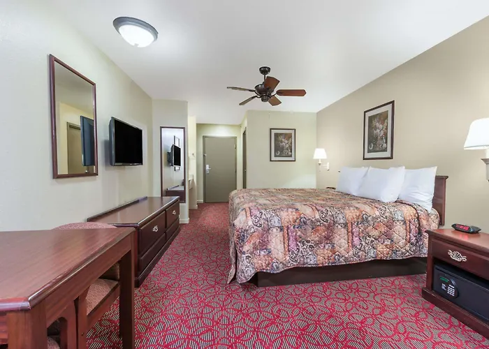 Days Inn By Wyndham St Peters/St Charles