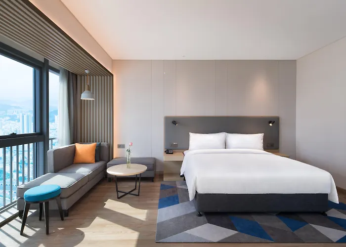 Holiday Inn Express Shenzhen Haiyuan City By Ihg